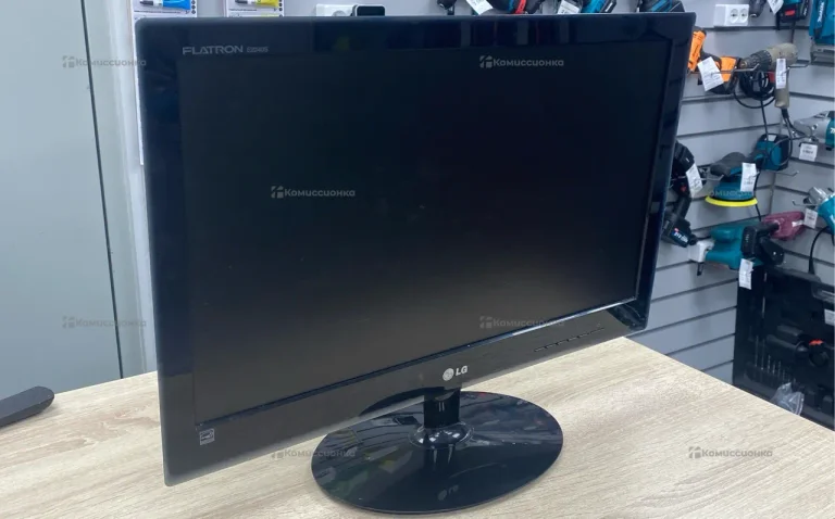 Монитор  LG E2240S-PN