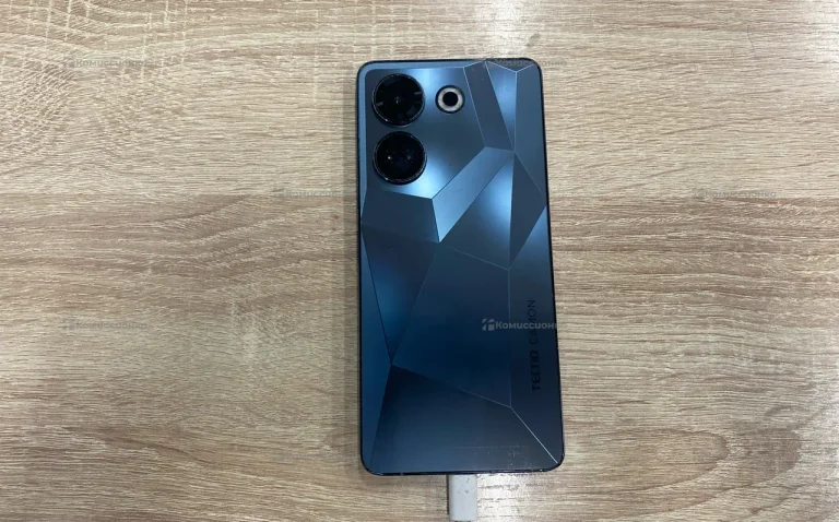 Tecno Camon 20 Pro 8/256 ГБ