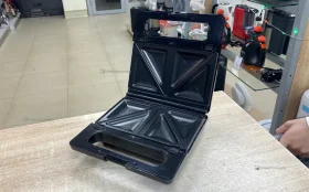 Электровафельница Pioneer SM306D