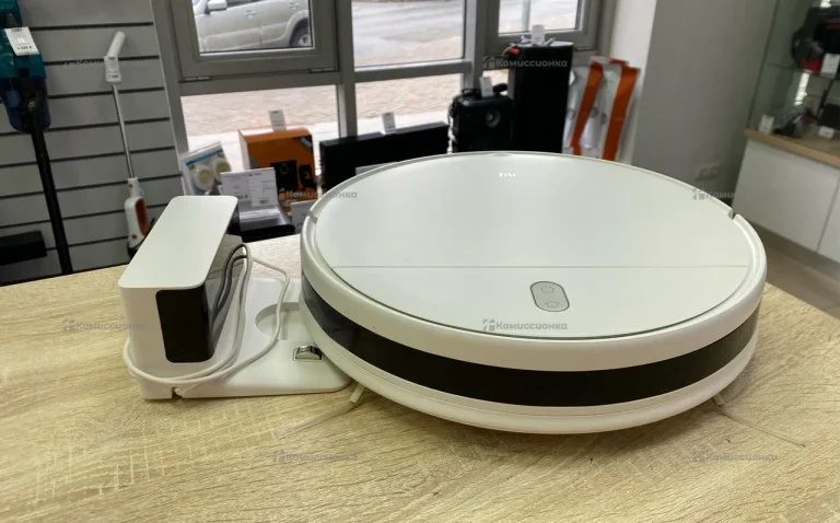 Пылесос  mi robot vacuum mop essential