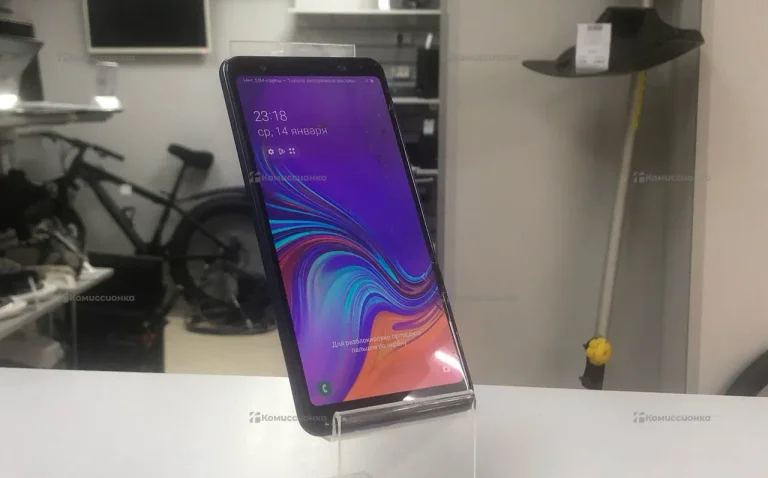 Samsung Galaxy A7 (2018) 4/64 ГБ
