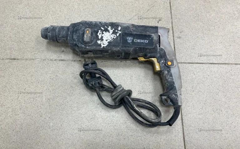 Перфоратор DEKO DKH850W