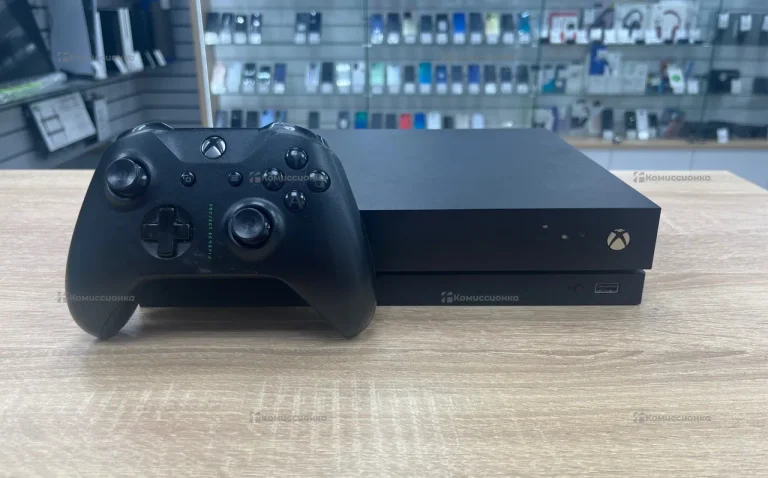 Приставка Xbox One 500Gb