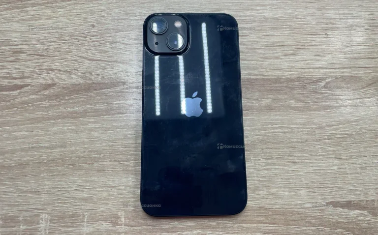 Apple iPhone 13 4/128 ГБ