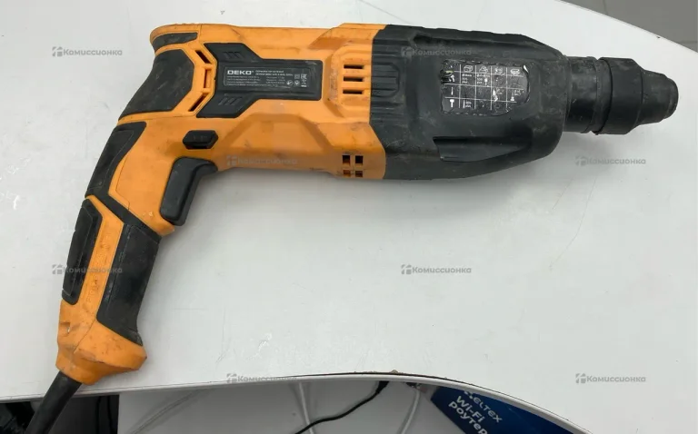 перфоратор deko zkh950