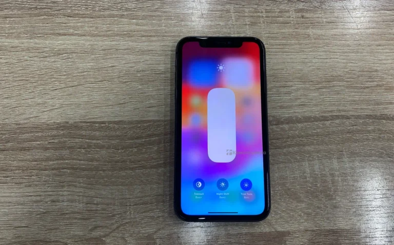 Apple iPhone 11 4/128 ГБ