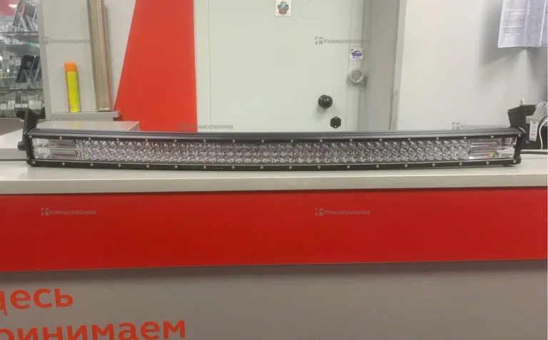 Изогнутая светодиодная балка 105 см