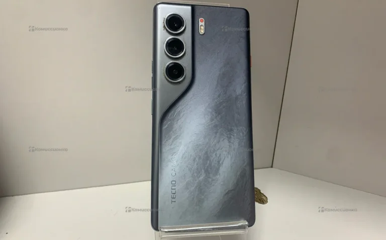 Tecno CAMON 40 Pro 5G 12/256 ГБ
