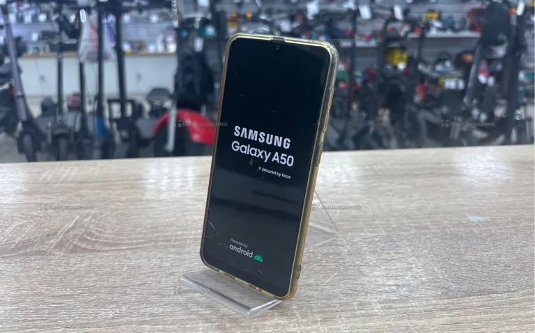 Samsung Galaxy A50 4/64 ГБ