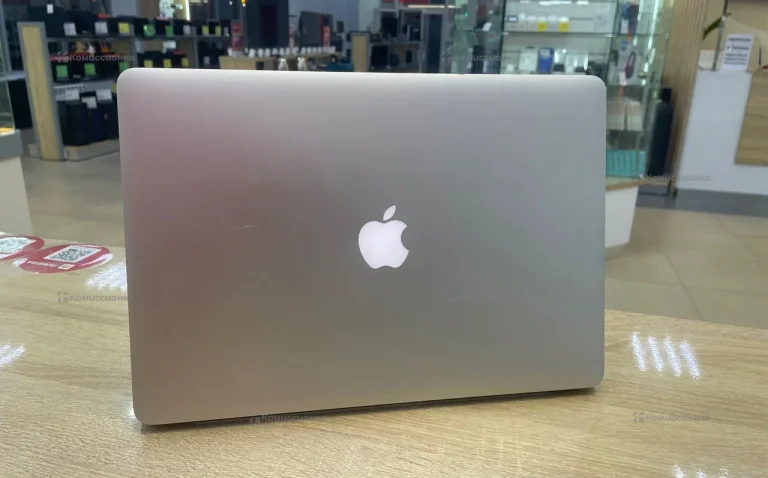 Ноутбук MacBook Pro 15 2014