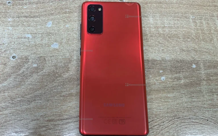 Samsung Galaxy S20 FE 6/128 ГБ