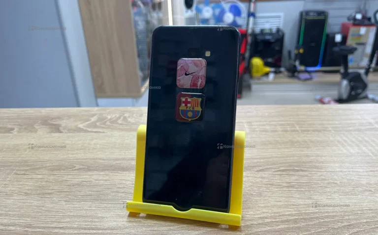 Samsung Galaxy J4+ 3/32 ГБ