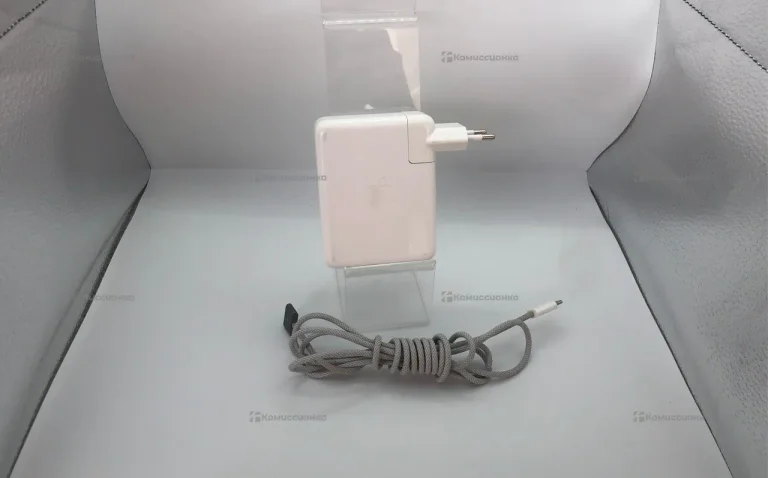 ЗУ для MacBook 140w с кабелем.