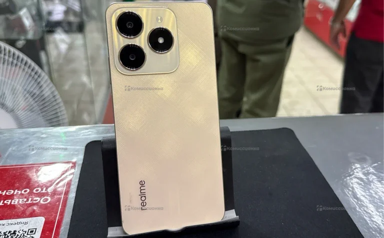 Realme C61 6/128 ГБ