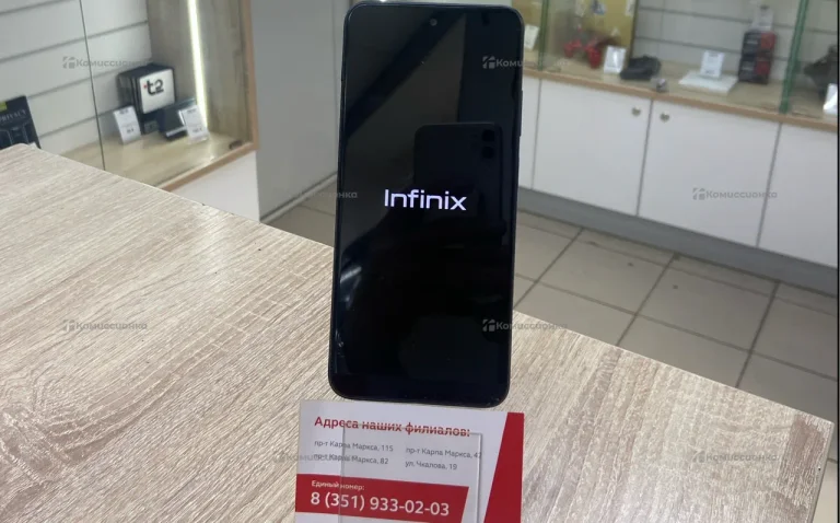 Infinix Hot 30 Play 8/128 ГБ