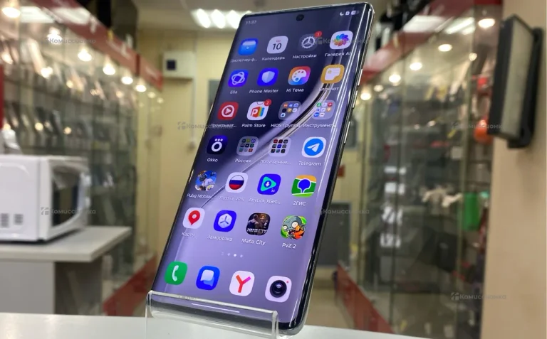 Tecno Camon 40 Pro 8/256 ГБ