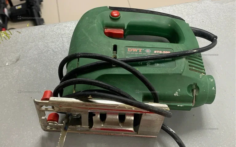 Электролобзик DWT STS-500 VS