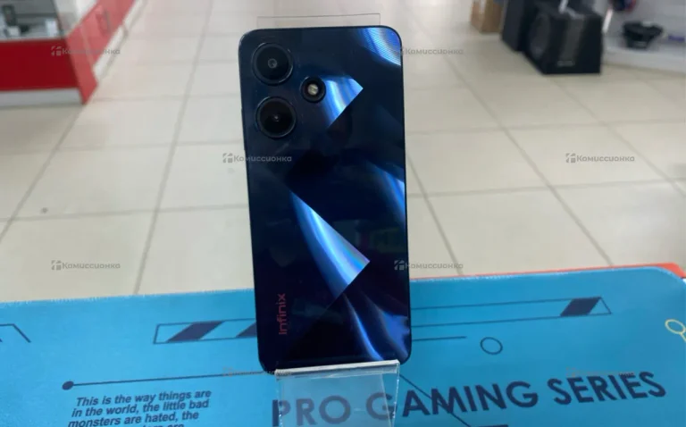 Infinix Hot 30i 4/64 ГБ