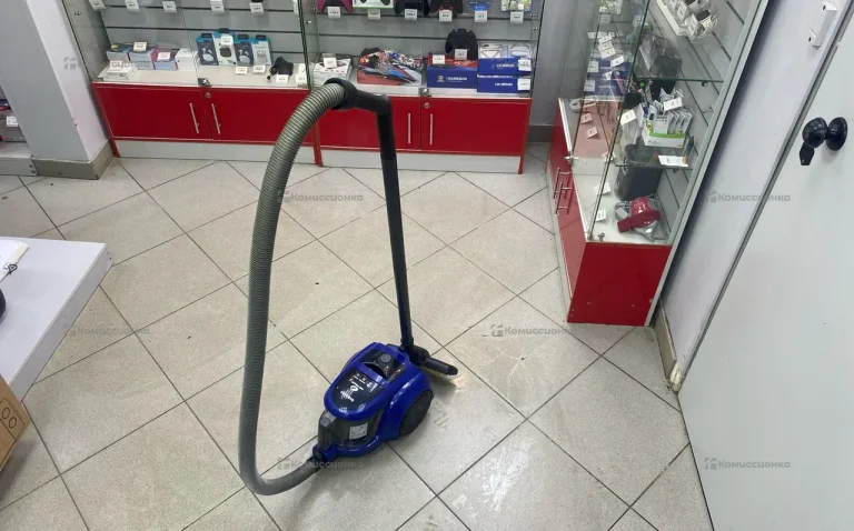 Пылесос  Samsung sc4520