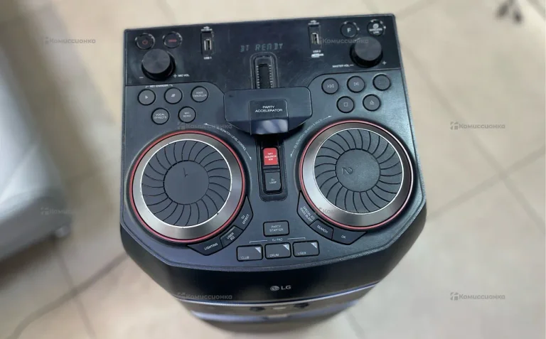Музыкальный центр  LG OK85