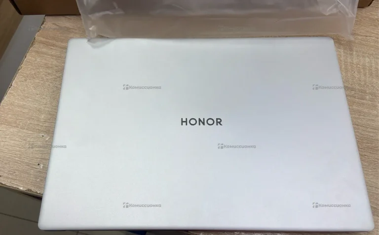 Ноутбук  Honor MagicBook x16 plus