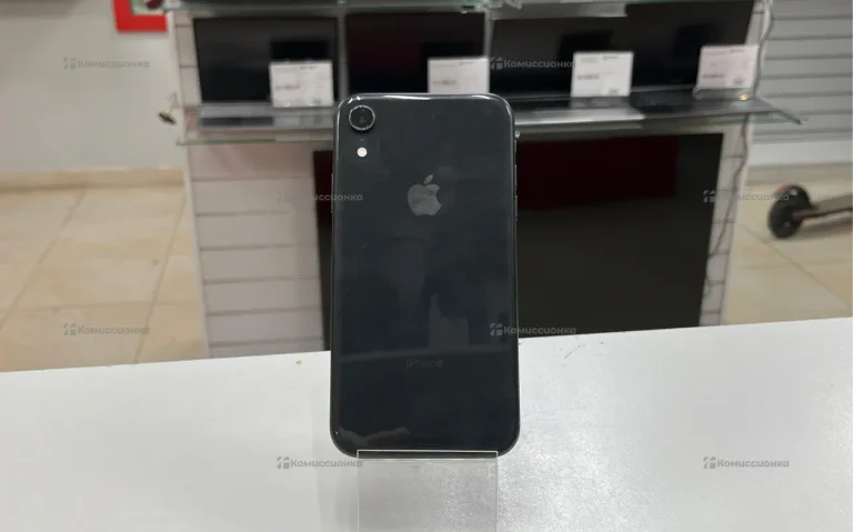Apple IPhone XR 64 gb.