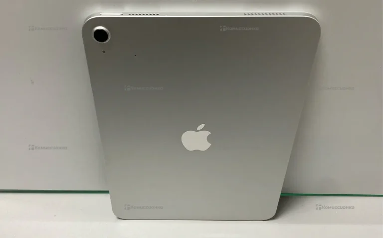 Планшет Apple A16.
