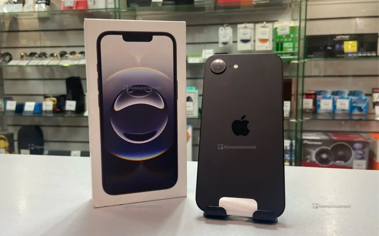 Apple iPhone 16e 8/128 ГБ