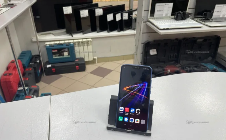 Huawei P20 lite 4/64 ГБ