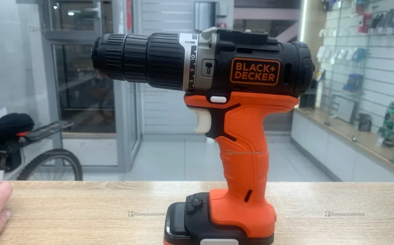 шуруповерт black decker