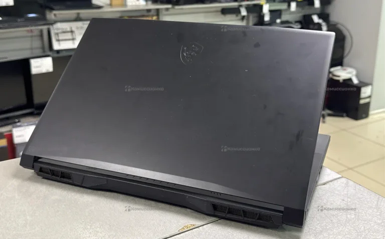 Ноутбук MSI Katana GF76 11 UD