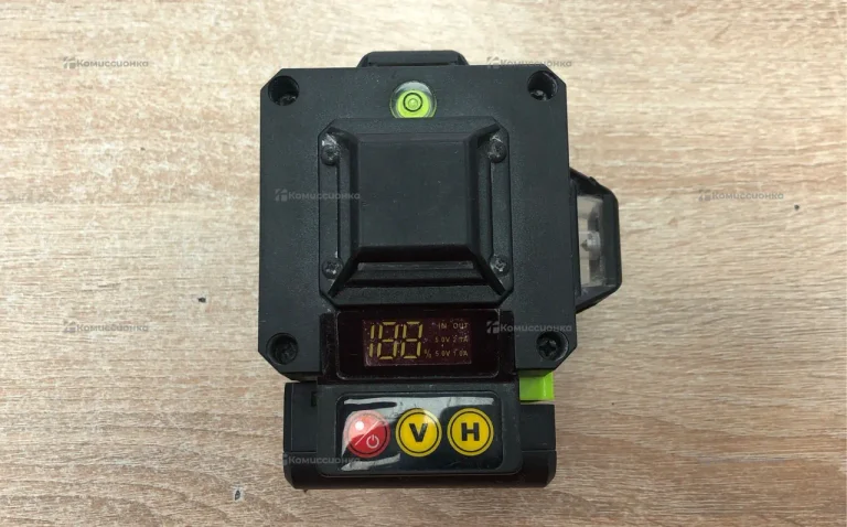 Лазерный уровень Hilda 4D Green