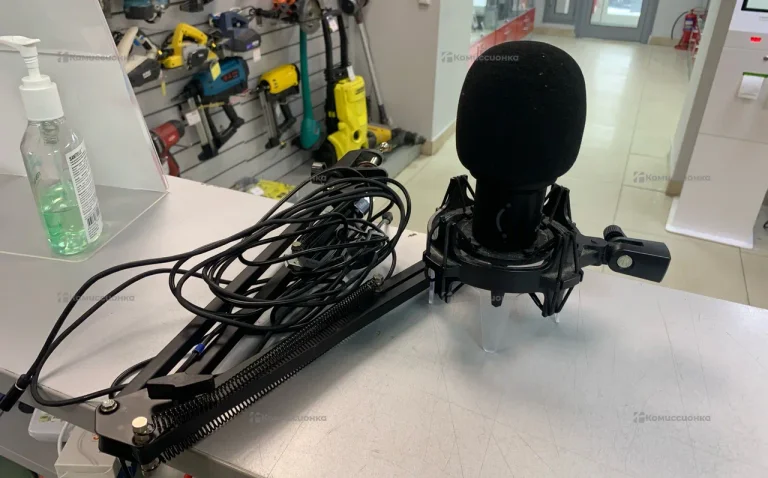 Микрофонный комплект Fifine K651 RGB