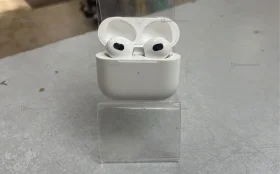 Купить Наушники  AirPods 3 б/у , в Санкт-Петербург Цена:3900рублей