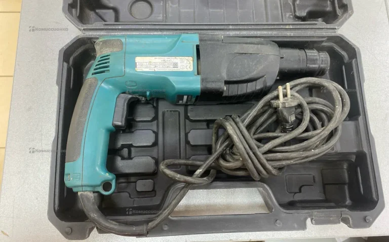 Перфоратор makita HR2440