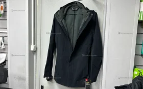 Купить Куртка Under Armour б/у , в Москва и область Цена:4990рублей