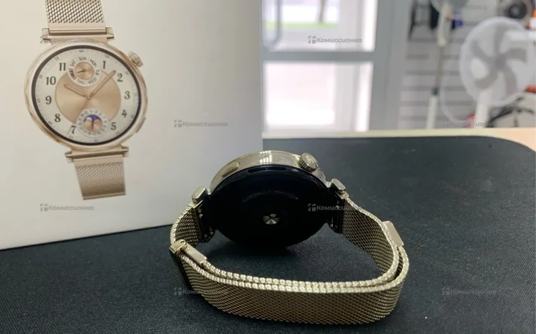 Часы  HUAWEI WATCH GT5