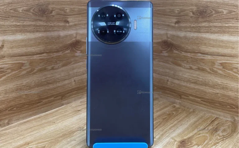 Tecno Spark 20 Pro+ 8/256 ГБ