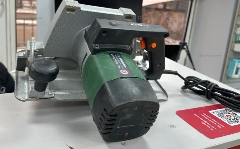 Циркулярная пила Калибр ЭПД-2100/200+СТ