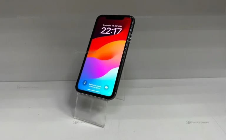Apple iPhone 11 64 ГБ.