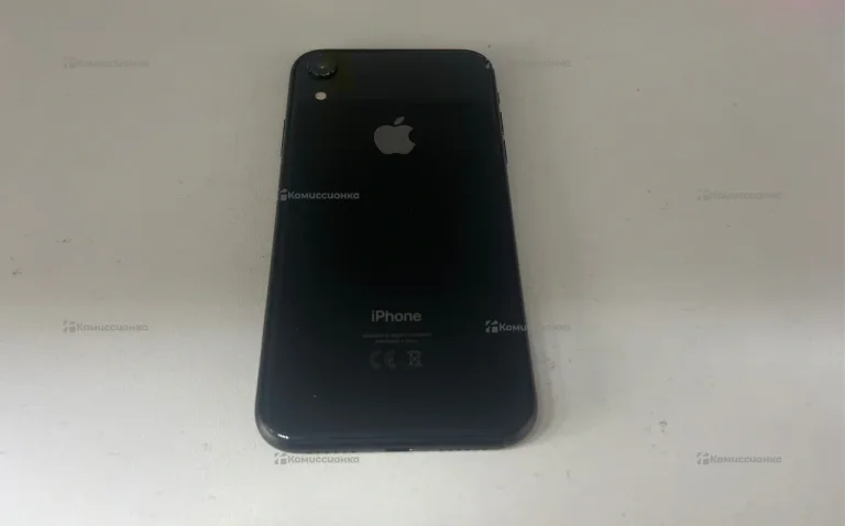Apple iPhone XR 3/64 ГБ