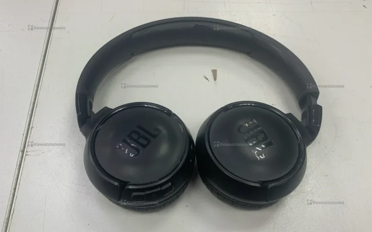 Наушники  JBL tune 520bt
