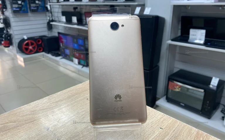 Huawei Y7 2/16 ГБ