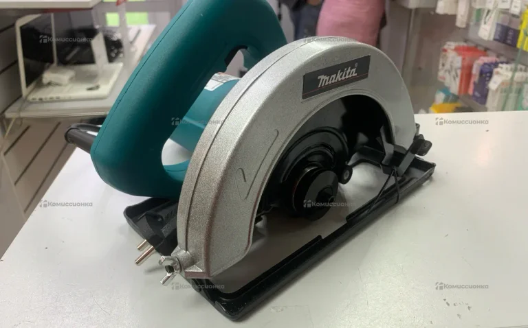 дисковая пила makita(реплика)5806в