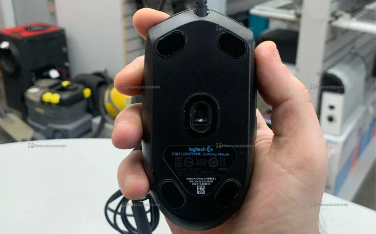Мышь Logitech