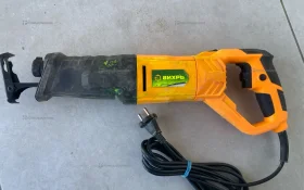 Пила сабельная Вихрь ПС-900Э