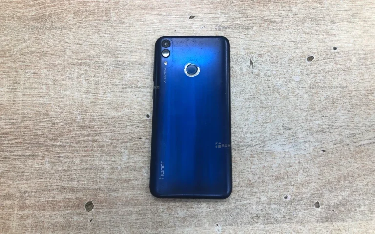 Honor 8C 3/32Gb
