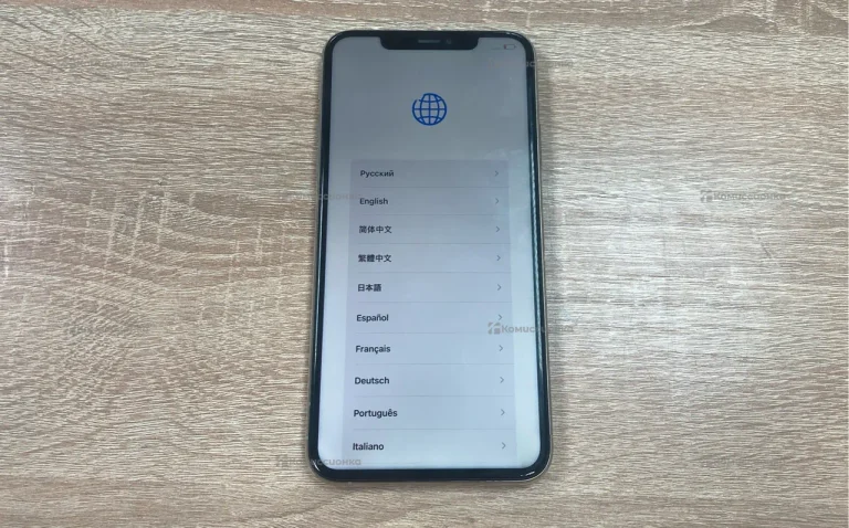 Apple iPhone 11 Pro Max 4/64 ГБ