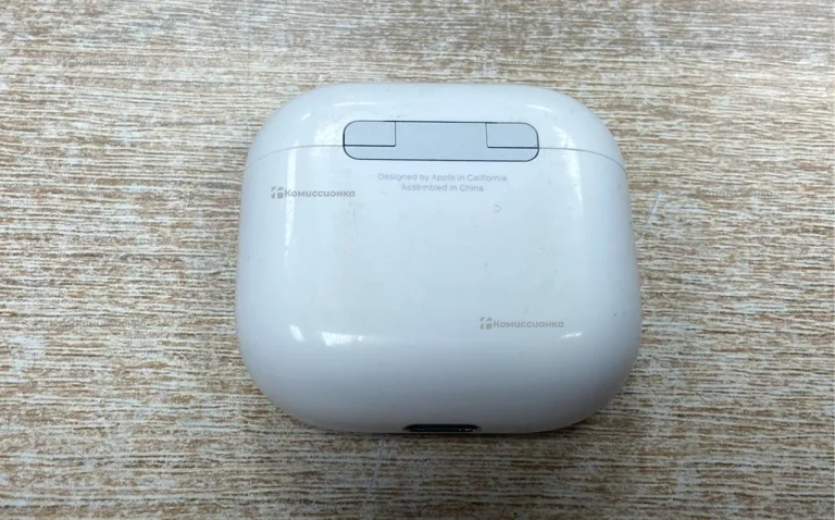 Наушники  Apple AirPods 4