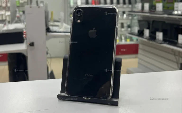 Apple iPhone XR 3/128 ГБ
